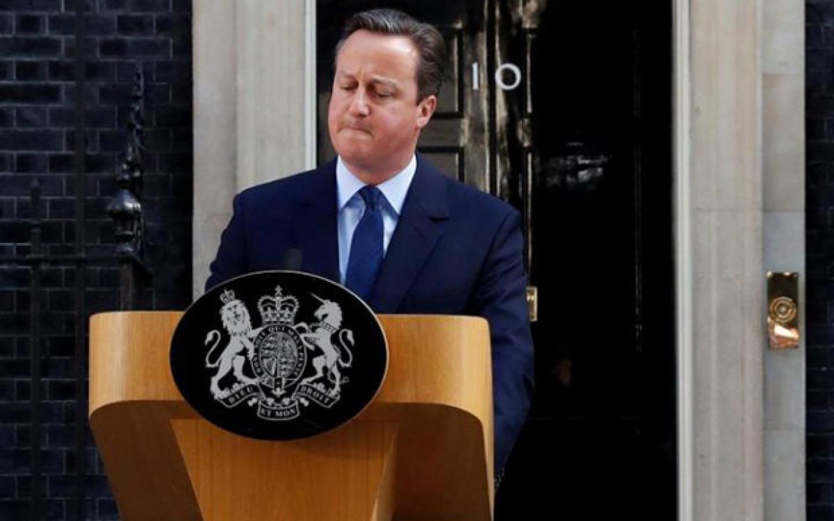 Cameron wont trigger Britain exit talks with EU, will leave it to successor